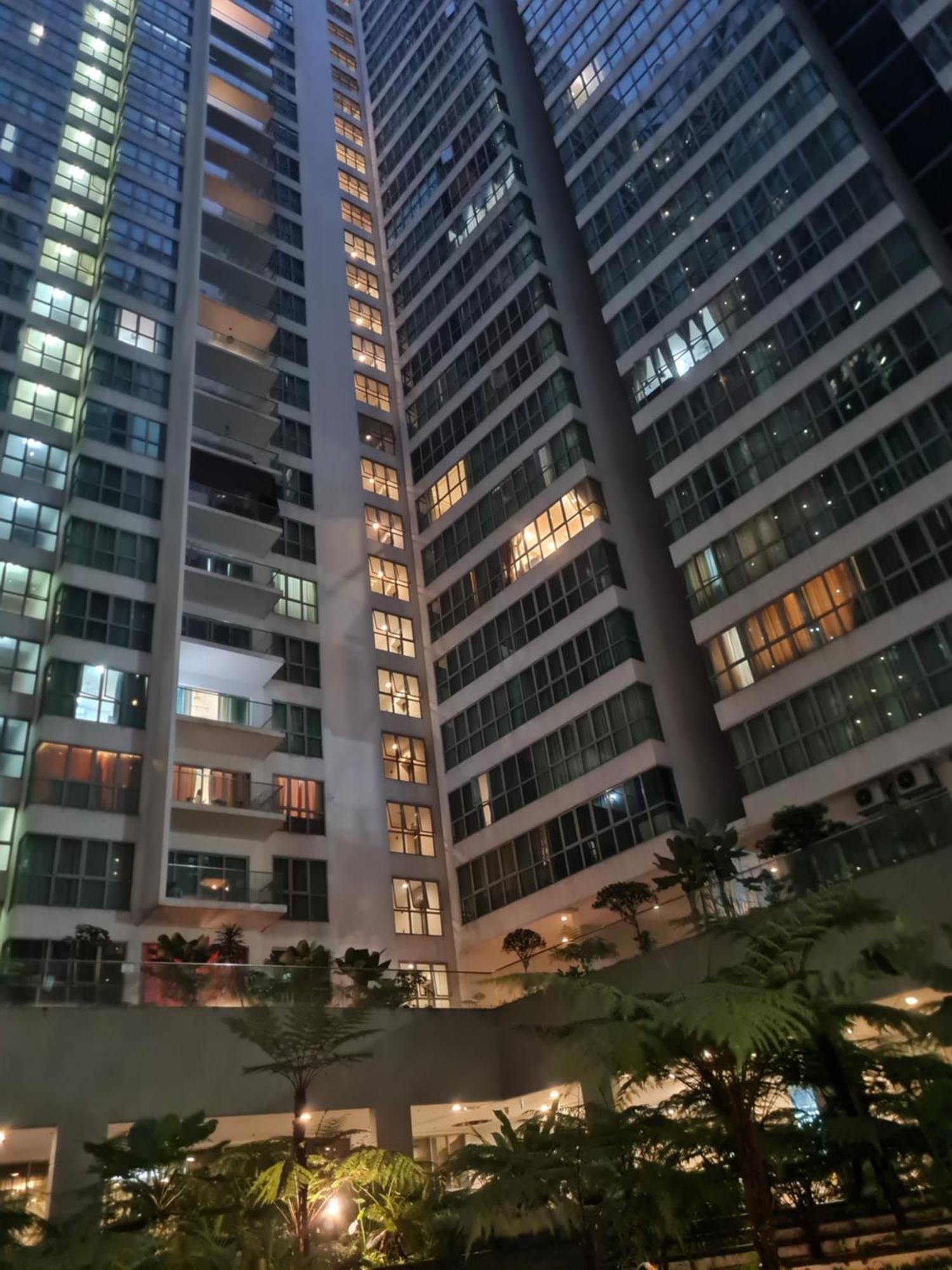 Hostel At Regalia Sky Pool Kuala Lumpur Exterior photo